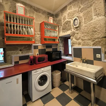 Casa Bodega Sacra * Pereiro de Aguiar